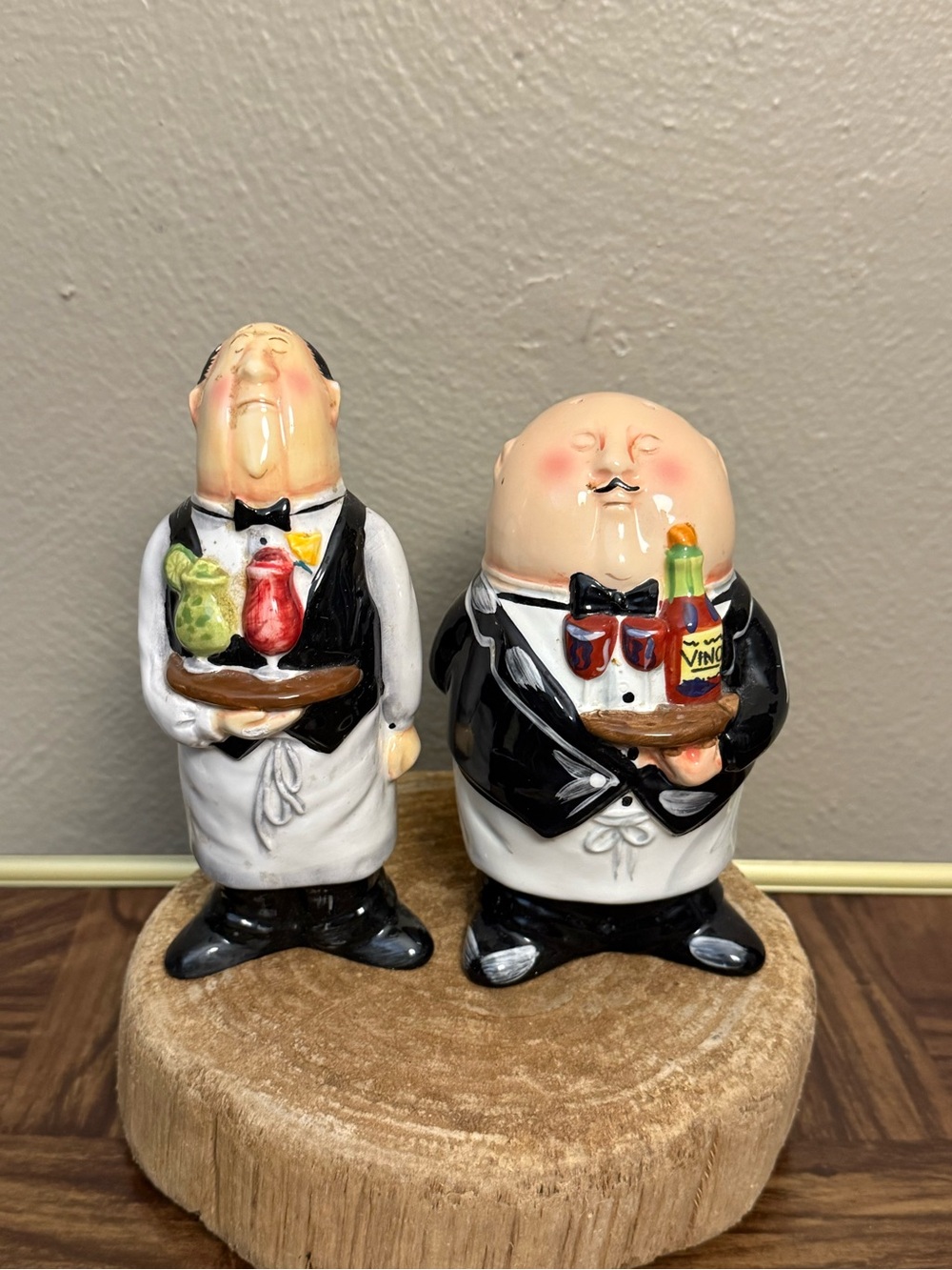 Vintage Dinner is Served Waiters Tracy Flickinger salt & pepper shakers